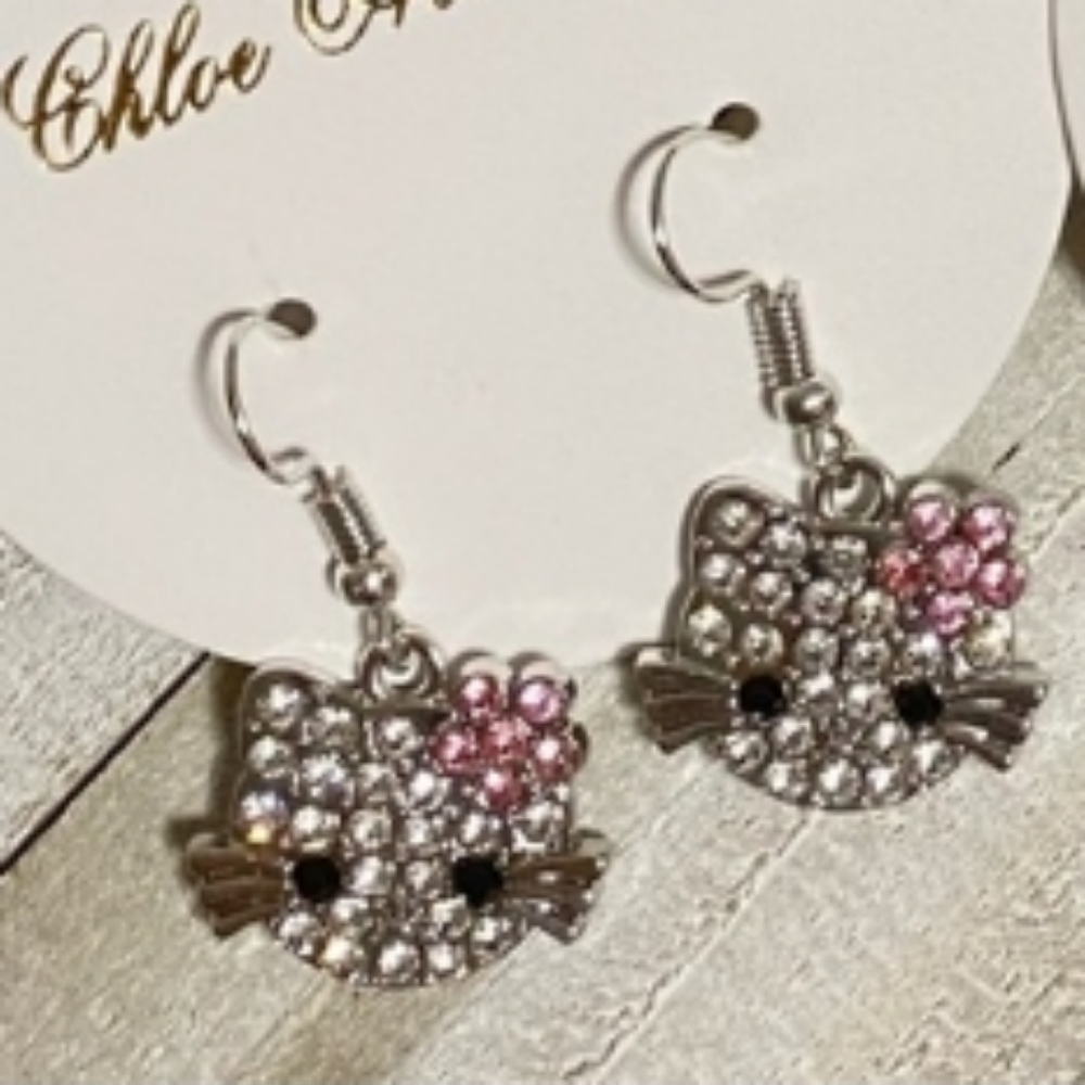 Kitty Cat Earrings Rhinestone crystal ss pierced earwire Hello Kitty Sanrio 1 pr - Picture 4 of 9